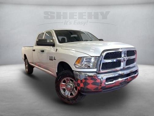 Photo 3 of 17 of 2018 RAM 2500 Tradesman