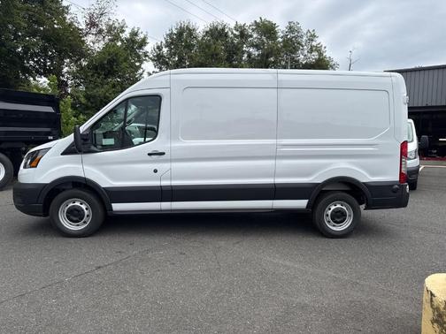 2025 Ford Transit-150 Base