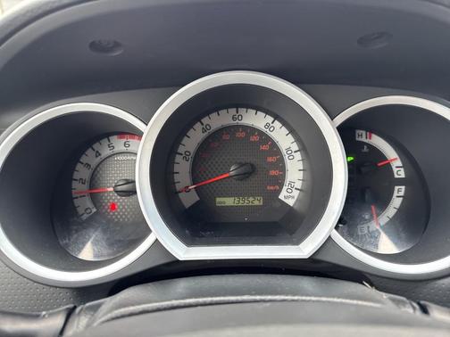 2015 Toyota Tacoma Base