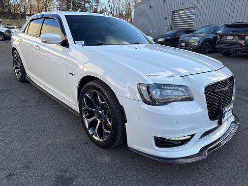 2018 Chrysler 300 S