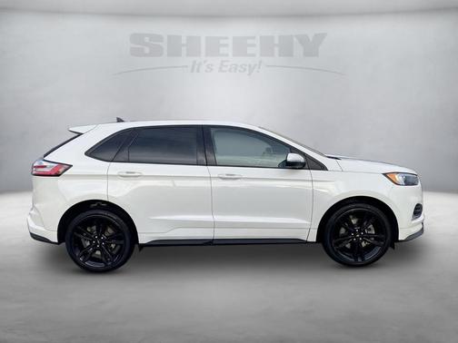 2022 Ford Edge ST