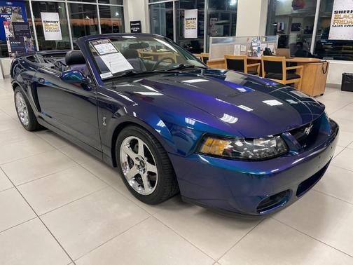 2004 Ford Mustang SVT Cobra