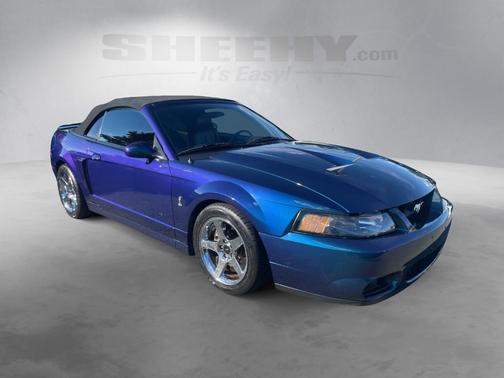 2004 Ford Mustang SVT Cobra