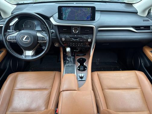 2022 Lexus RX 350L Base