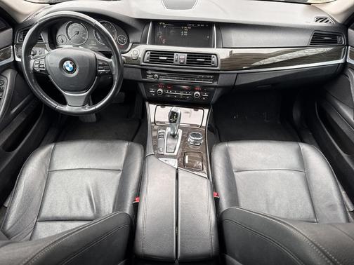 2014 BMW 528 i xDrive