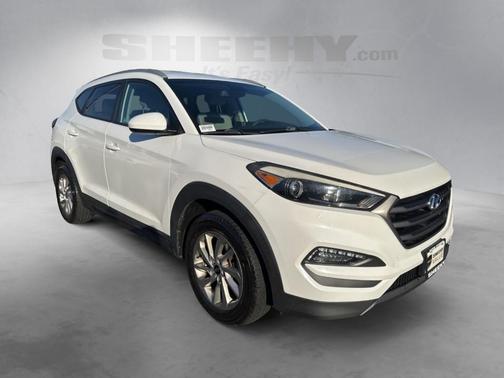 2016 Hyundai TUCSON SE