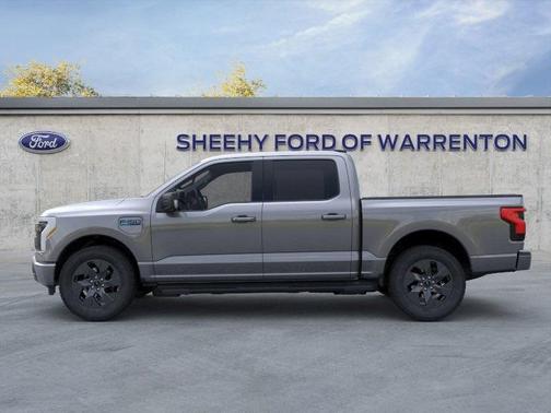 2025 Ford F-150 Lightning Flash