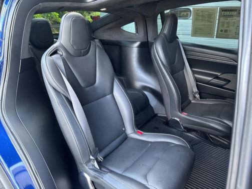 2023 Tesla Model X Plaid