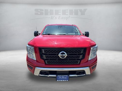 2021 Nissan Titan SV