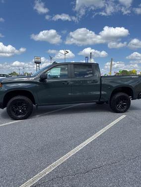 2025 Chevrolet Silverado 1500 Custom Trail Boss