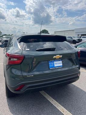2025 Chevrolet Trax LS