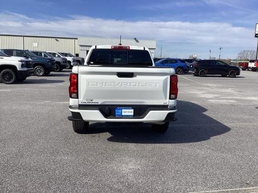 2023 Chevrolet Colorado LT