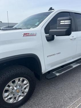 2023 Chevrolet Silverado 2500 LT