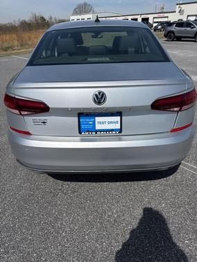 2021 Volkswagen Passat 2.0T SE