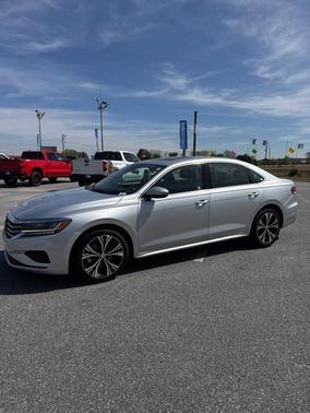 2021 Volkswagen Passat 2.0T SE