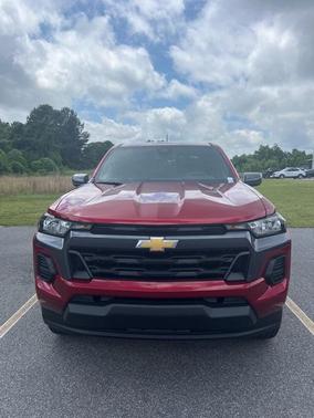 2025 Chevrolet Colorado LT