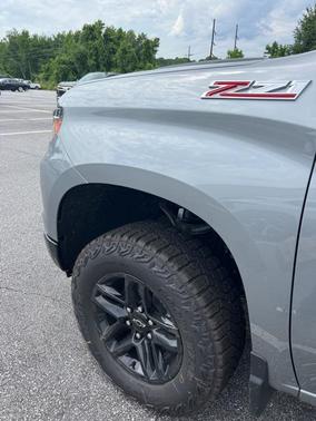 2025 Chevrolet Silverado 1500 Custom Trail Boss