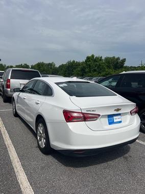 2022 Chevrolet Malibu FWD LT