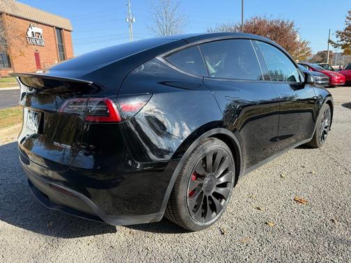 2023 Tesla Model Y Performance Dual Motor All-Wheel Drive