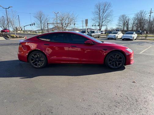 2021 Tesla Model S Plaid