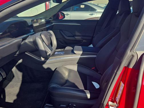 2021 Tesla Model S Plaid