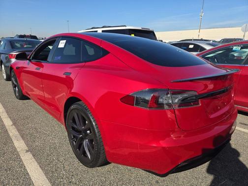 2021 Tesla Model S Plaid