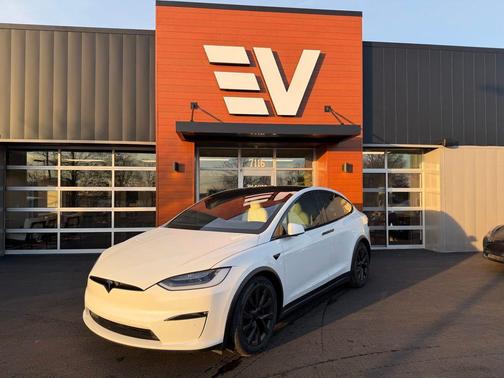 2022 Tesla Model X Plaid Tri Motor All-Wheel Drive