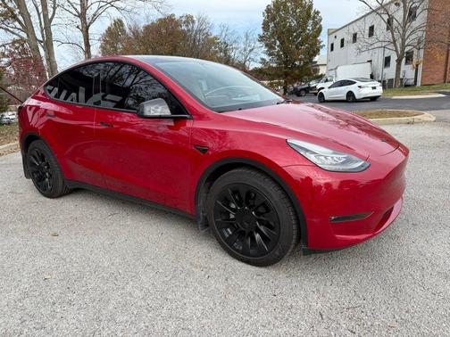 2022 Tesla Model Y Long Range Dual Motor All-Wheel Drive