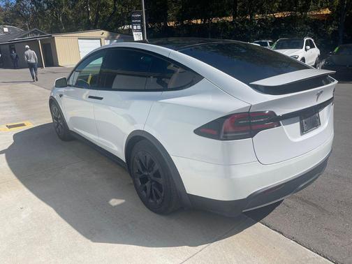 2023 Tesla Model X Standard Range