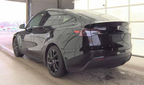 2022 Tesla Model Y Performance Dual Motor All-Wheel Drive