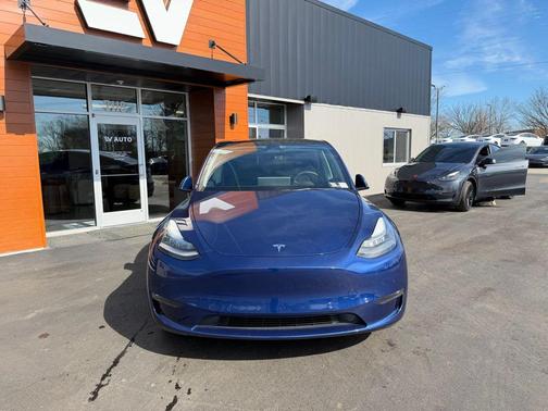 2021 Tesla Model Y Long Range Dual Motor All-Wheel Drive