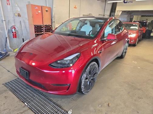 2024 Tesla Model Y Long Range Dual Motor All-Wheel Drive