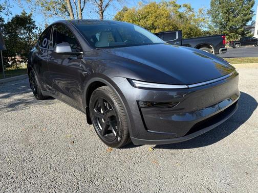 2026 Tesla Model Y Long Range Dual Motor All-Wheel Drive
