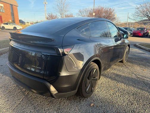 2026 Tesla Model Y Long Range