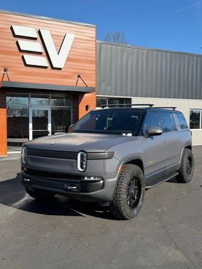 2022 Rivian R1S Launch Edition