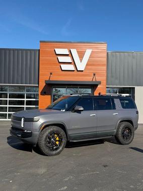 2022 Rivian R1S Launch Edition