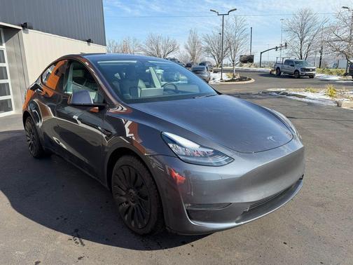 2021 Tesla Model Y Long Range Dual Motor All-Wheel Drive