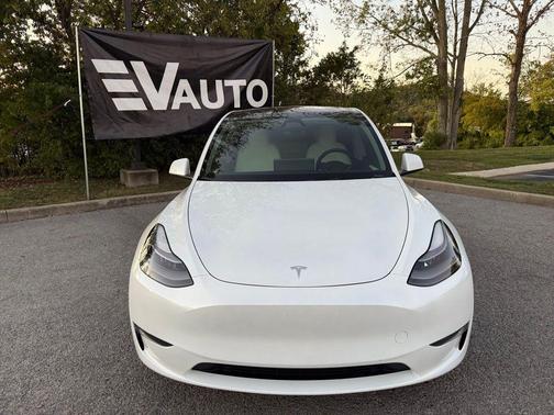 2024 Tesla Model Y Performance Dual Motor All-Wheel Drive