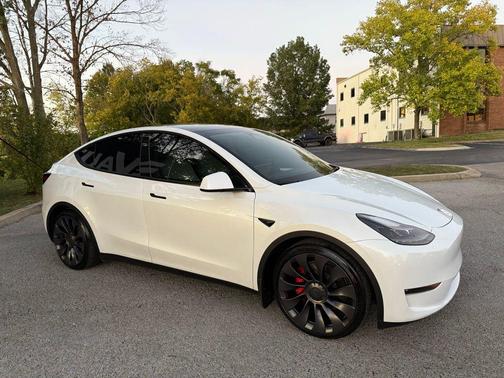 2024 Tesla Model Y Performance Dual Motor All-Wheel Drive