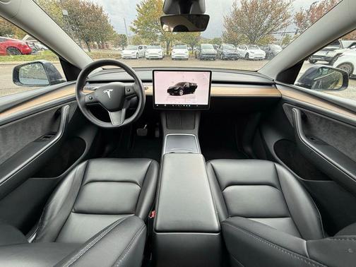 2023 Tesla Model Y Long Range Dual Motor All-Wheel Drive