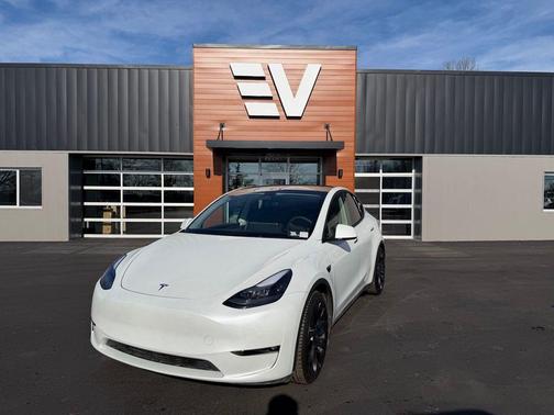 2023 Tesla Model Y Performance Dual Motor All-Wheel Drive