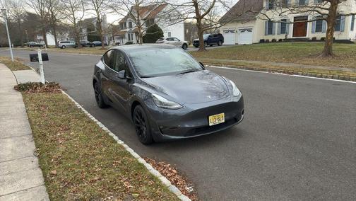 2023 Tesla Model Y Long Range Dual Motor All-Wheel Drive