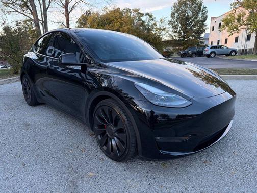 2022 Tesla Model Y Performance Dual Motor All-Wheel Drive