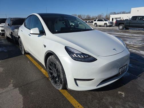 2021 Tesla Model Y Long Range Dual Motor All-Wheel Drive