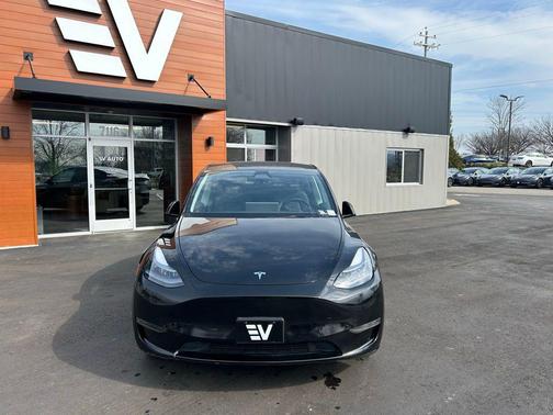 2023 Tesla Model Y Long Range Dual Motor All-Wheel Drive