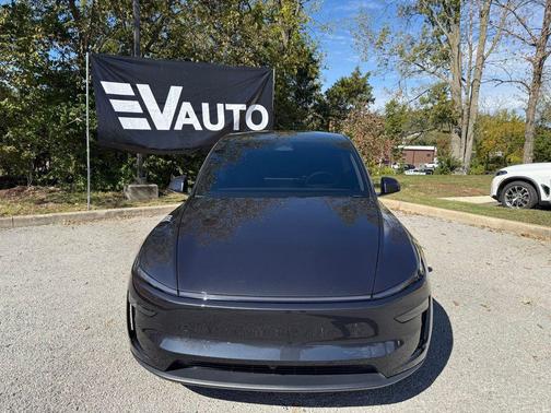 2026 Tesla Model Y Long Range Dual Motor All-Wheel Drive