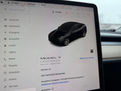 2022 Tesla Model Y Long Range Dual Motor All-Wheel Drive