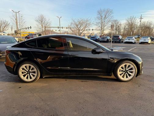 2023 Tesla Model 3 Standard Range