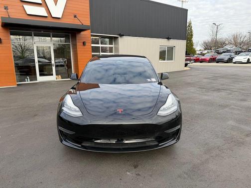 2019 Tesla Model 3 Standard Range Plus