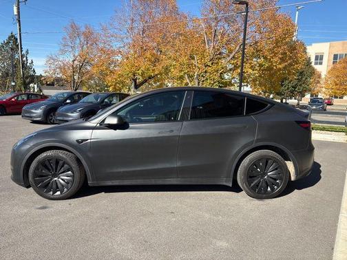 2023 Tesla Model Y Long Range Dual Motor All-Wheel Drive